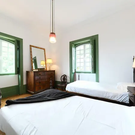 Quinta Da Fogueira فيلة أناديا